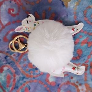 Fluffy Llama Keychain White